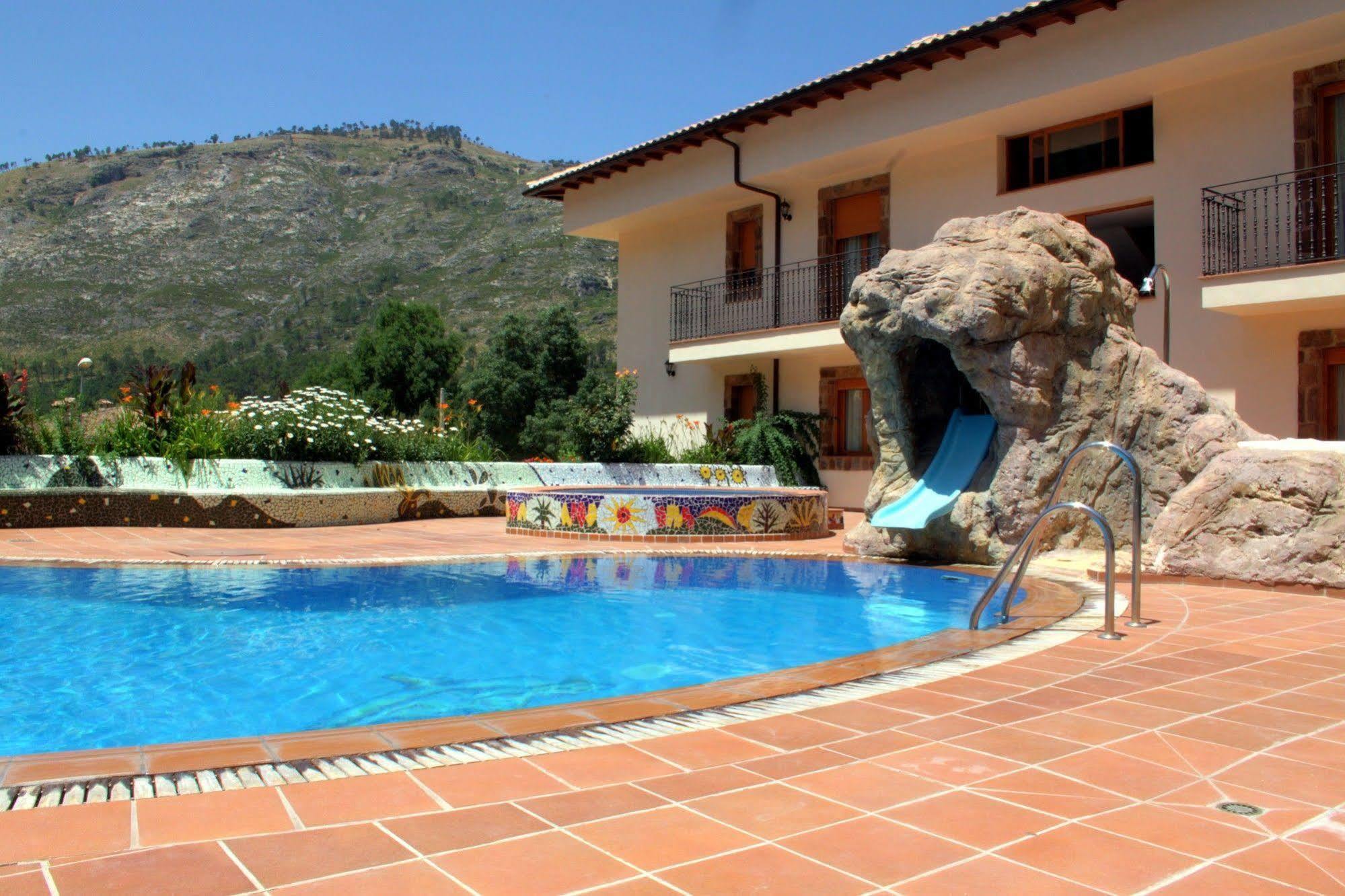 Hotel Balneario Parque De Cazorla Arroyo Frio Buitenkant foto